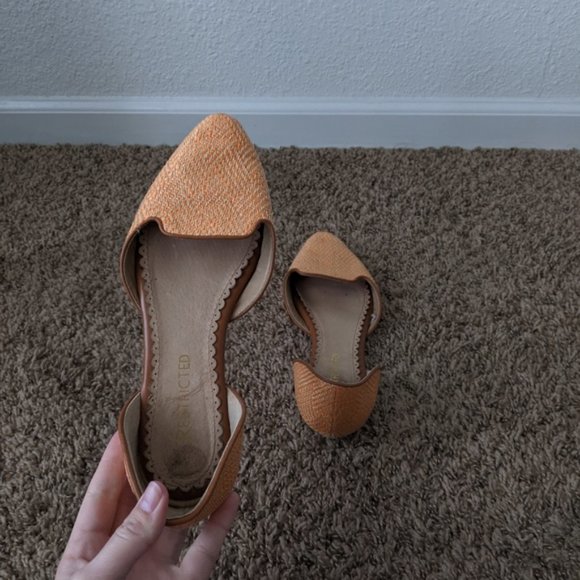 Restricted Orange Flats - Picture 4 of 6